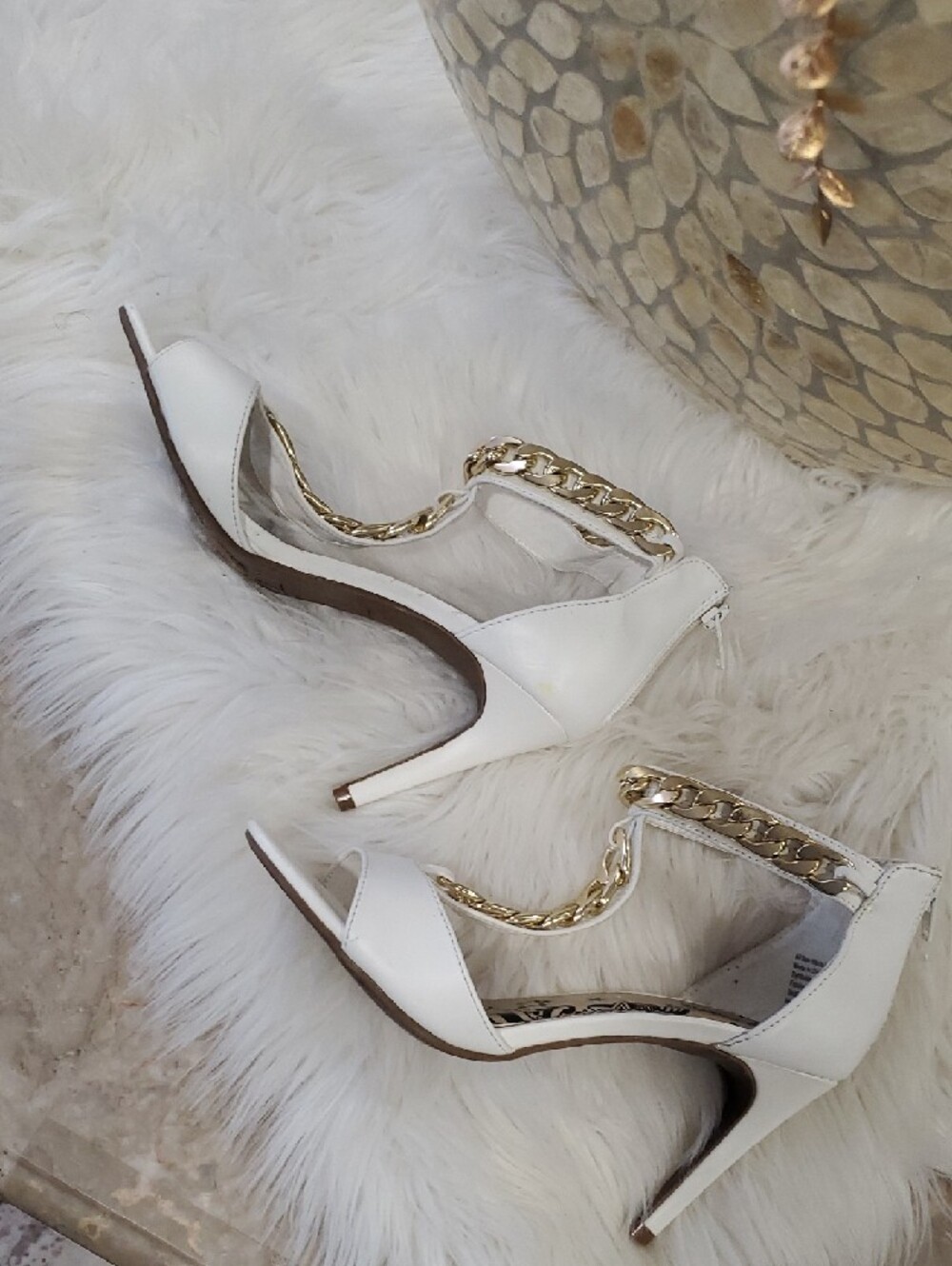 Brash White Heels with Gold Chain Accent - Picture 3 of 16